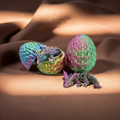 Aufschraubbares Drachenei mit kleinem Drachen