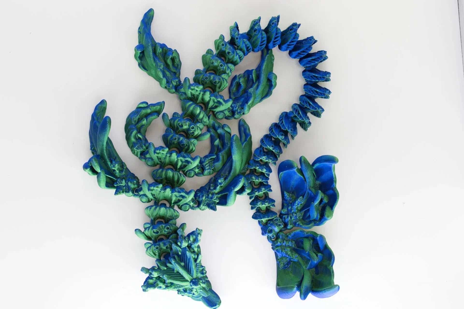 beweglicher Korallendrache mit Farbwechsel - TobiCrafts3D