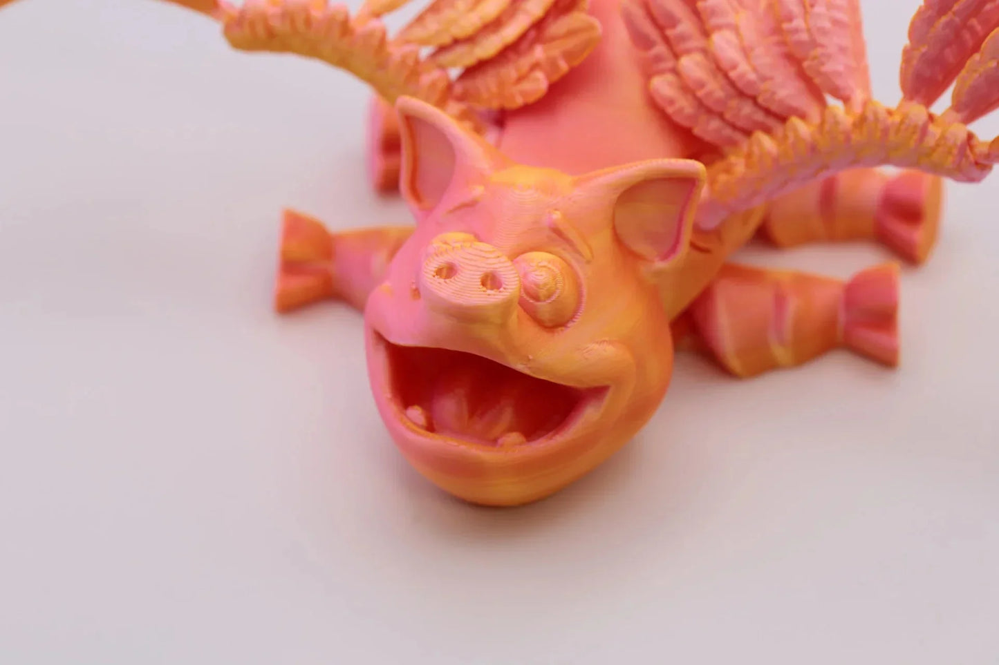 bewegliches fliegendes Schwein - Schreibtischspielzeug - Fidget Toy - Glücksbringer - TobiCrafts3D