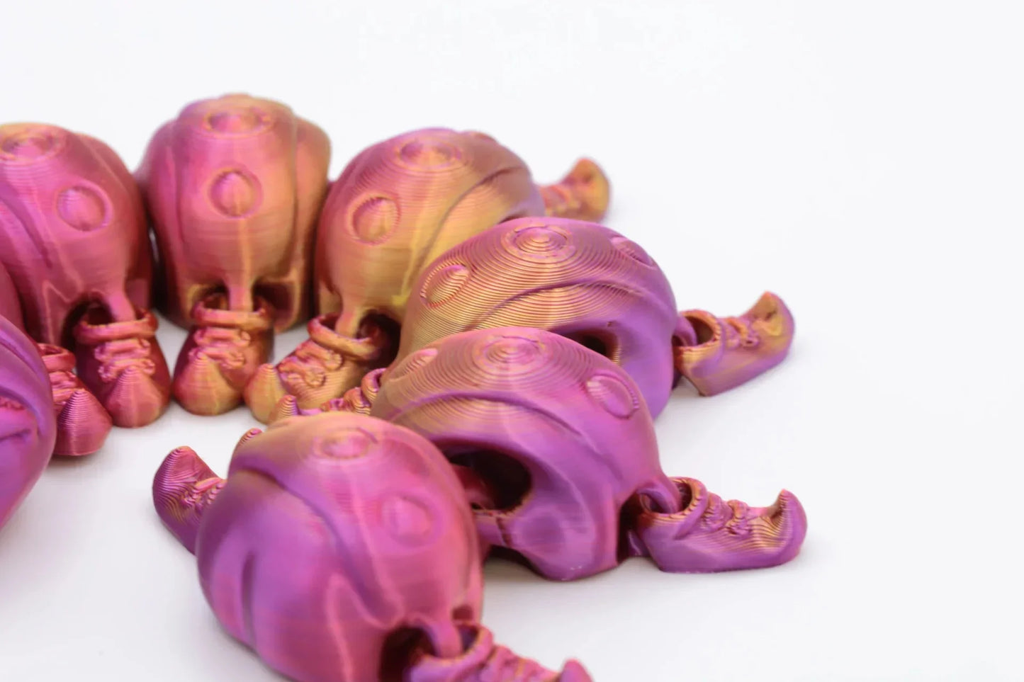 Magischer 3D-gedruckter Tausendfüßler – Geschenk Fidget Toy Jung und Alt – Wechselnde Farben je nach Blickwinkel – Viele Farben zur Auswahl - TobiCrafts3D