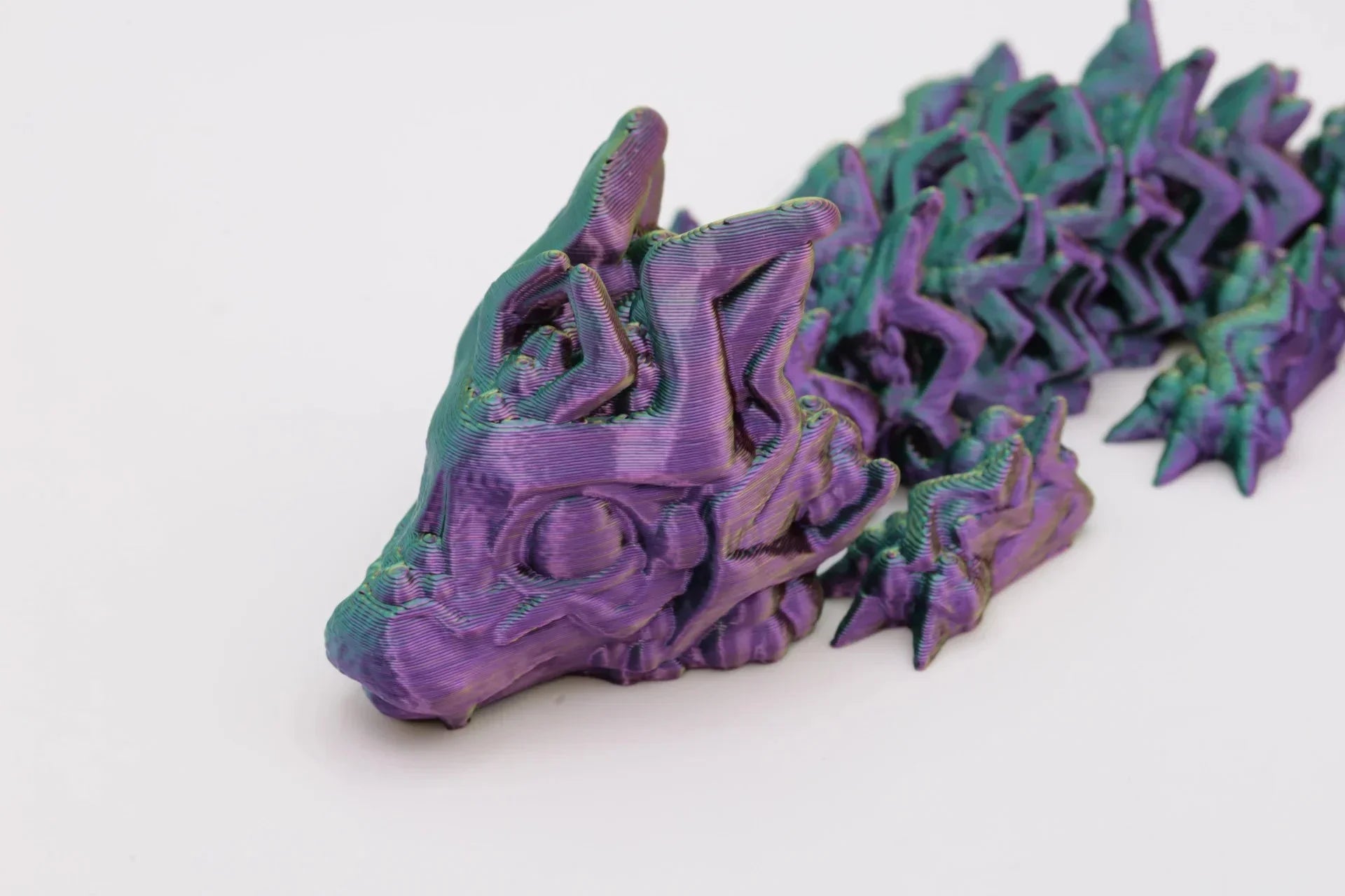 Sturmdrache – Handgefertigte Drachenfigur mit farbwechselnder Optik – Sammlerstück, Dekoration & Fidget Toy - TobiCrafts3D