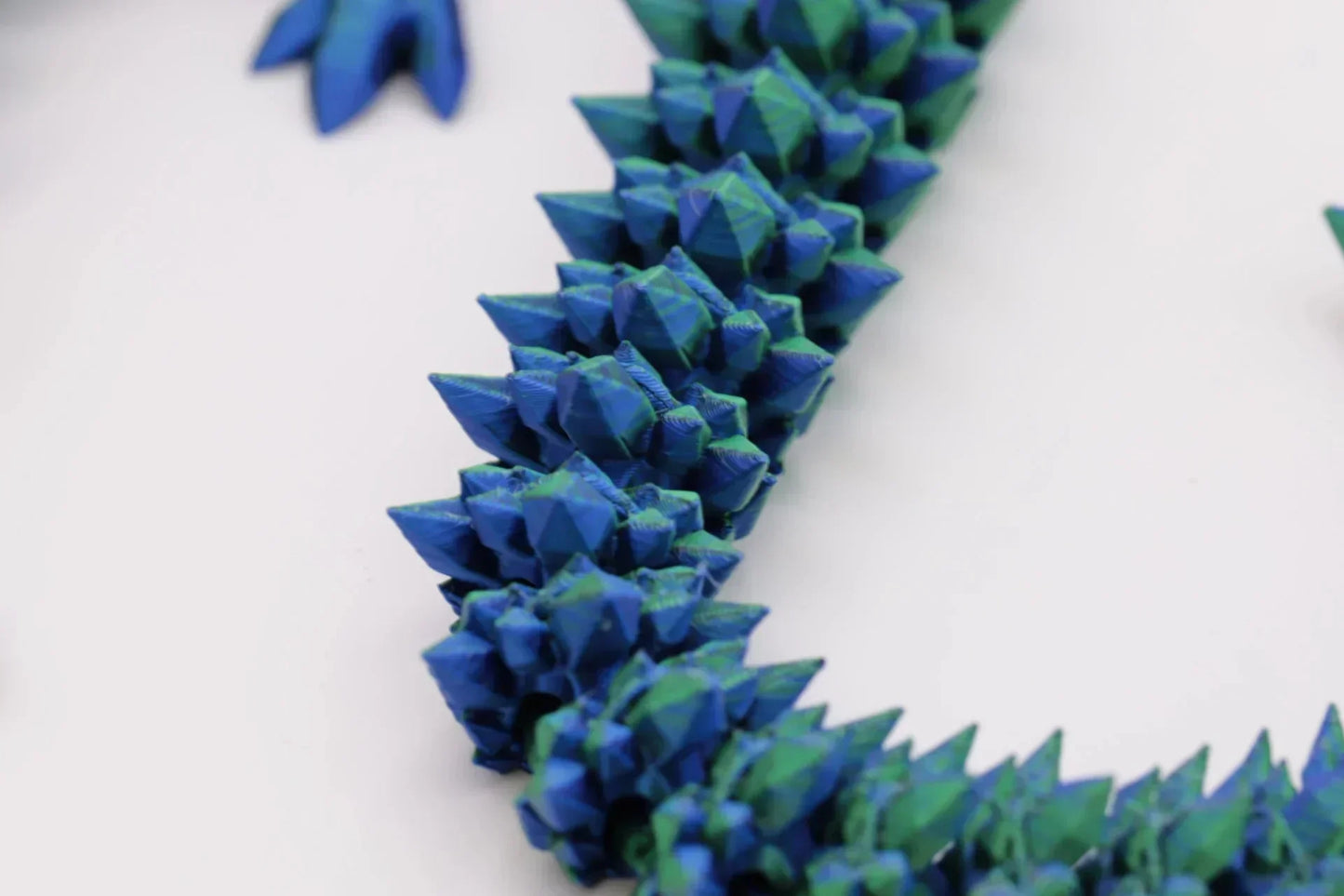 Viraler beweglicher 3D Gedruckter Kristalldrache - 39 cm Fidget Toy - Schreibtischspielzeug - Perfekte Geschenkidee - TobiCrafts3D